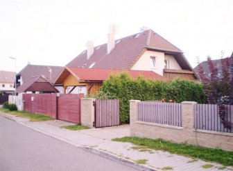 Pronájem rodinného domu 4+1, Nupaky