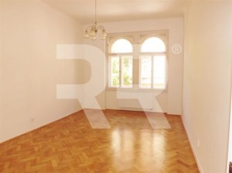 Pronájem bytu po právě dokončené rekonstrukci  2+1, 80 m2, Orebitská, Praha 3 - Žižkov