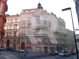 Pronájem bytu  2+1, 80 m2, Orebitská, Praha 3