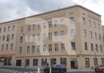 Pronájem atypického bytu 5+1, 100 m2, Prokopova ul., Praha 3 - Žižkov
